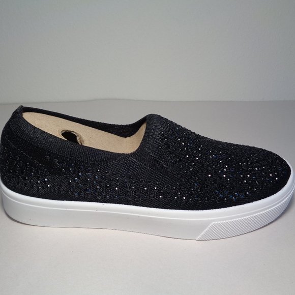 Skechers Size 7 M POPPY Black Woven New Sneakers - Picture 2 of 13